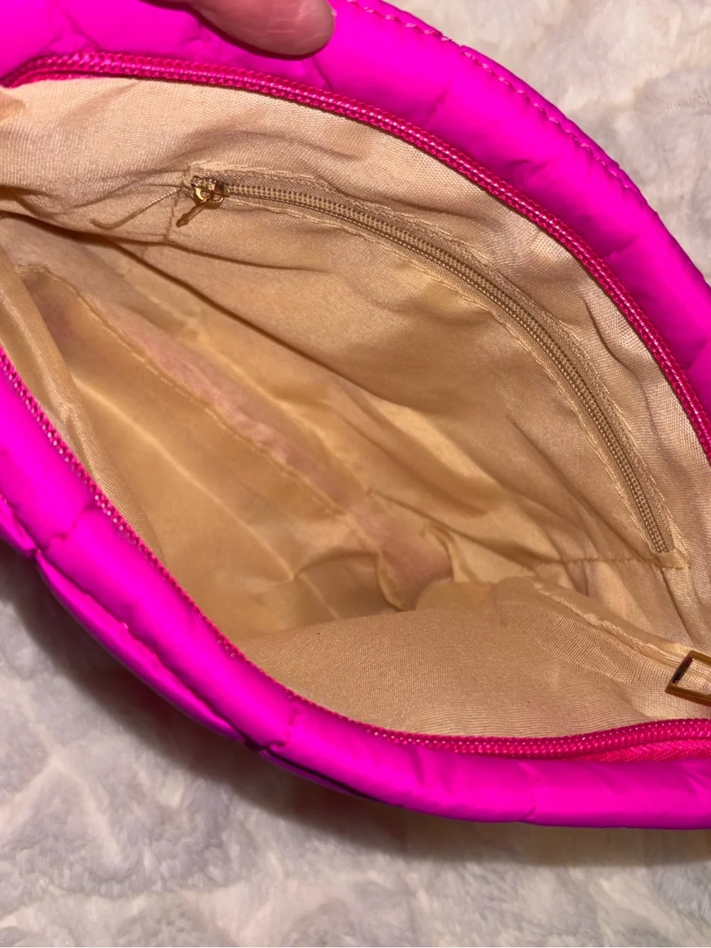 N/A quilted cosmetics